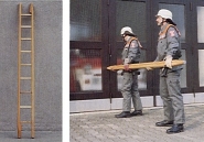 MUNK Klappleiter aus Holz nach EN 1147